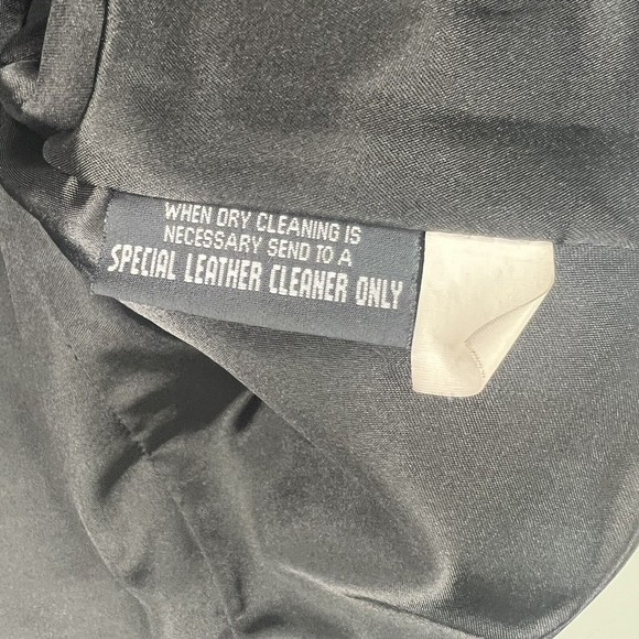 Tannery West woman’s Genuine Leather ZIP Front Vest Size XL fits like a Large - Picture 5 of 6